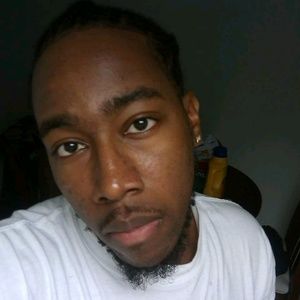 Meet your Posher, Emmanuel